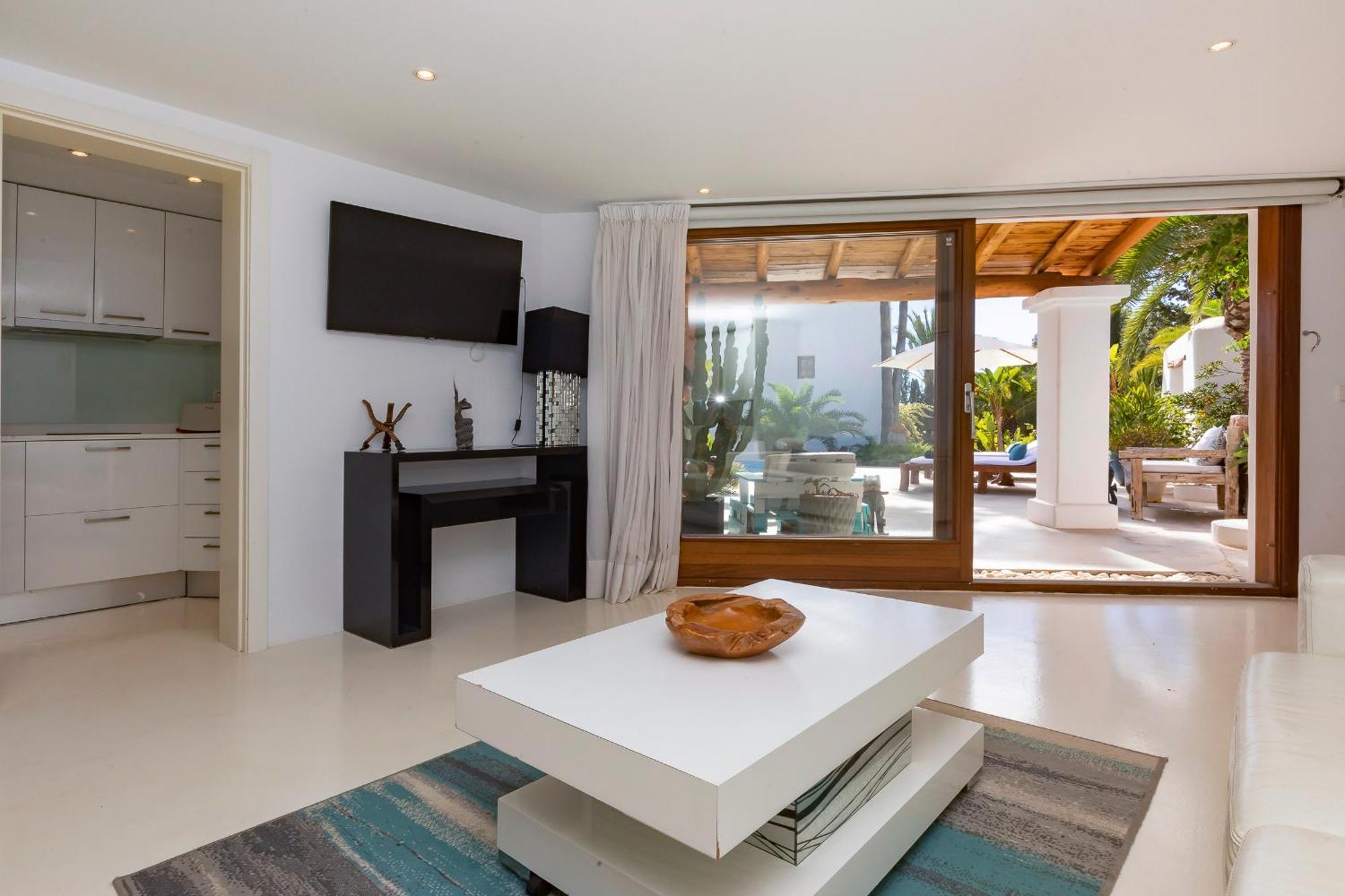 Villa Near Ibiza Town Sleeps 11 To 13 Guests Can Furnet Buitenkant foto