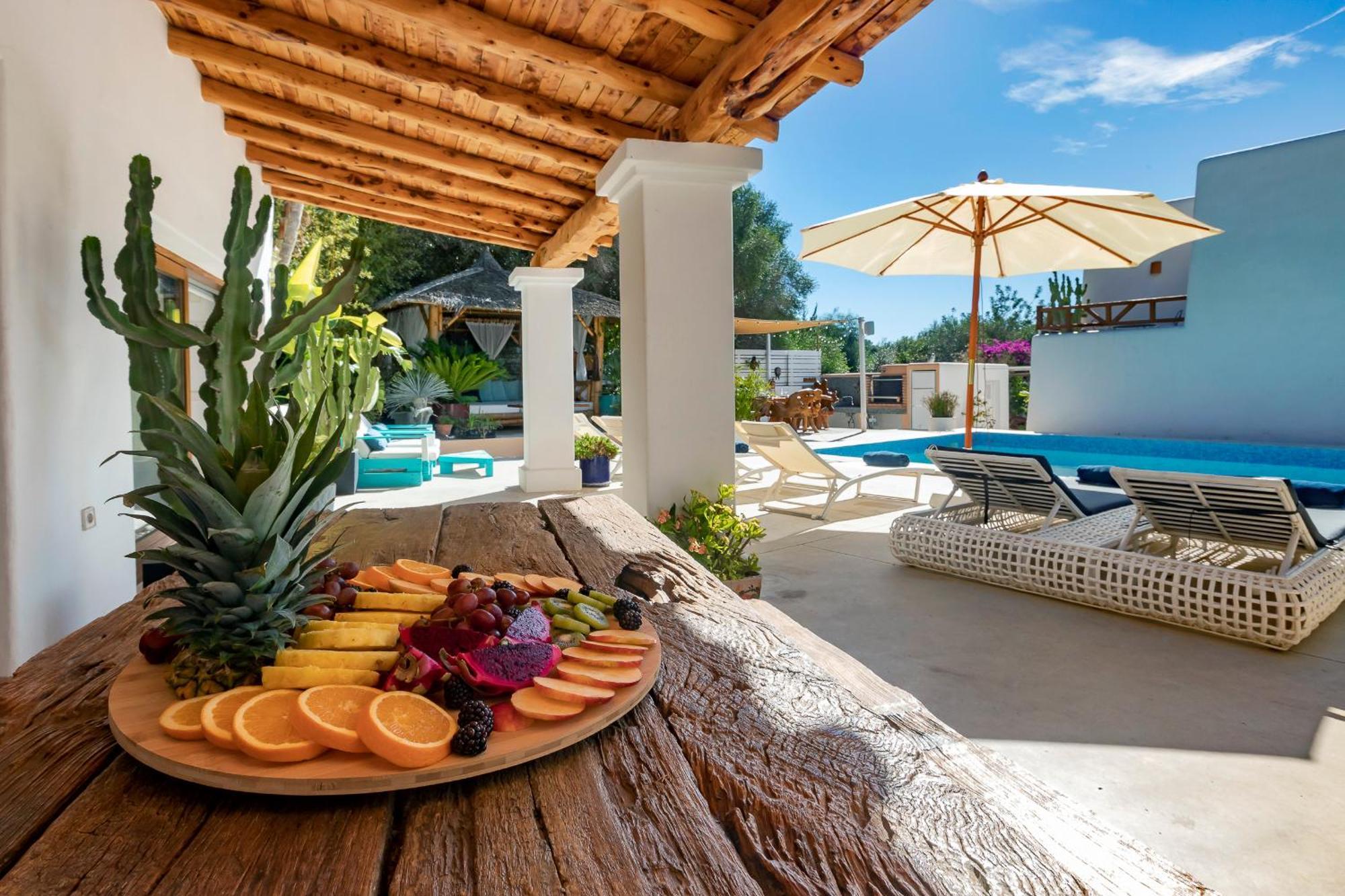 Villa Near Ibiza Town Sleeps 11 To 13 Guests Can Furnet Buitenkant foto
