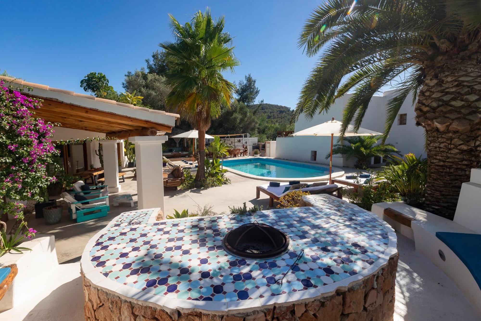 Villa Near Ibiza Town Sleeps 11 To 13 Guests Can Furnet Buitenkant foto